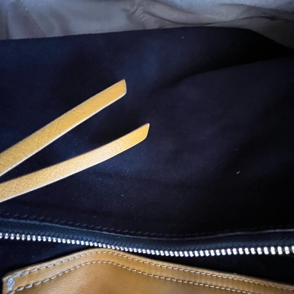 Butter-soft, very gently used, mustard yellow genuine leather tote. - Picture 13 of 14